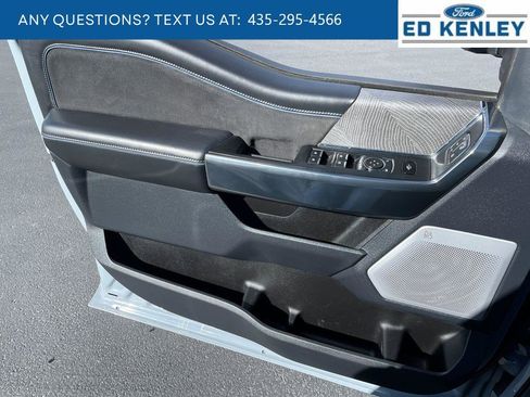 Used 2025 Ford F350 Platinum image 25