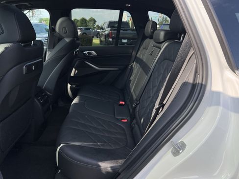 Used 2024 BMW X5 xDrive40i w/ Premium Package AWD/4WD image 25