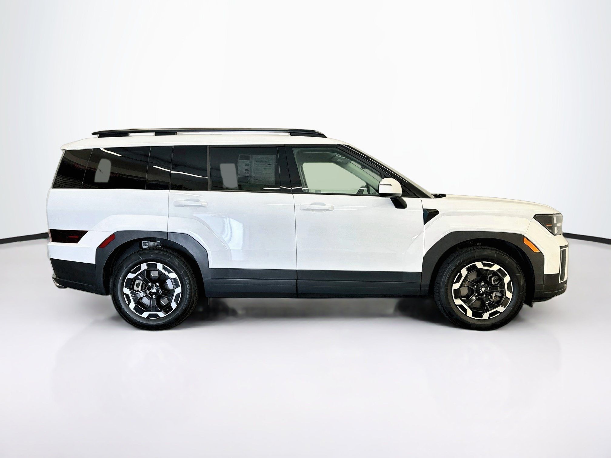 Used 2026 Hyundai Santa Fe SEL AWD/4WD image 10