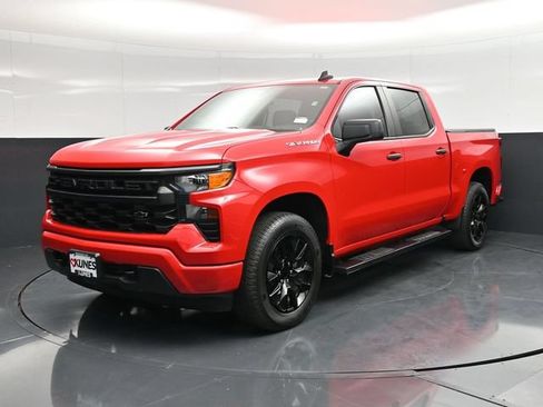 Used 2023 Chevrolet Silverado 1500 Custom AWD/4WD image 7