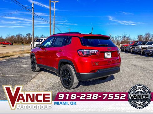 New 2026 Jeep Compass Latitude image 5