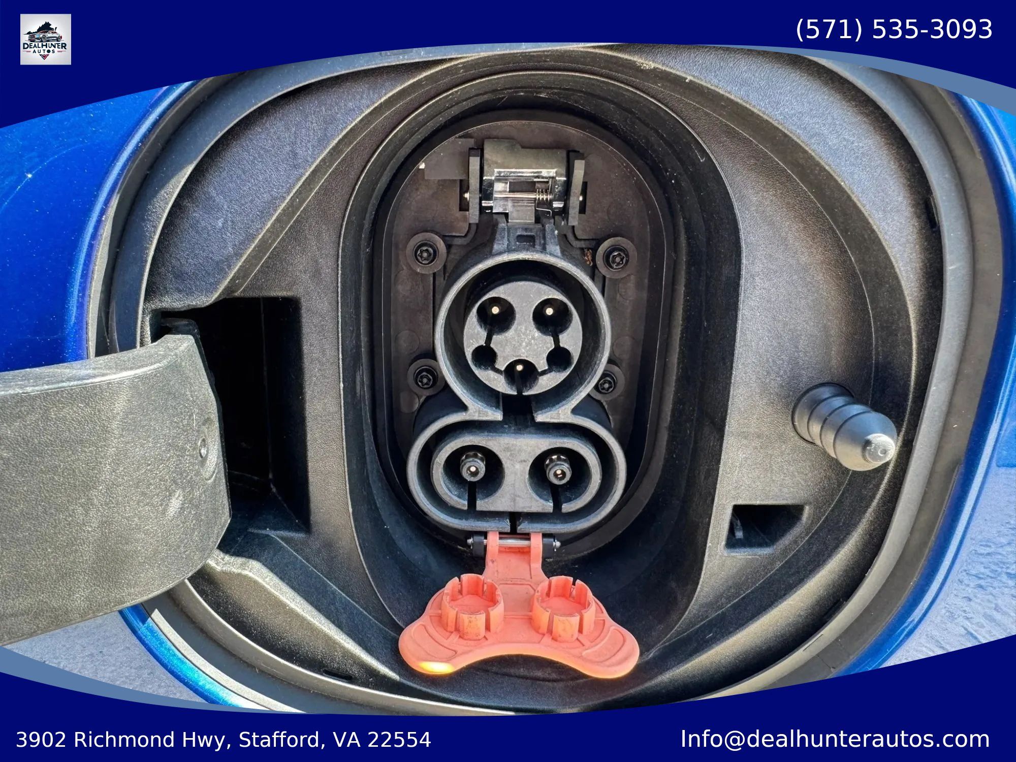 Used 2017 Chevrolet Bolt Premier w/ Driver Confidence II Package FWD image 15