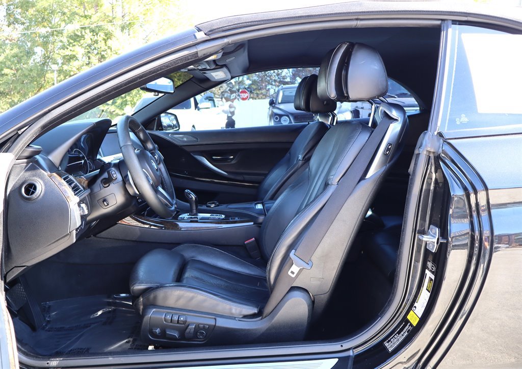 Used 2015 BMW 650i Convertible RWD image 29