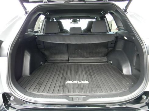 Used 2023 Toyota RAV4 SE w/ Convenience Package AWD/4WD image 24