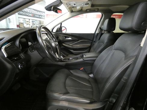 Used 2018 Buick Envision Premium AWD/4WD image 10