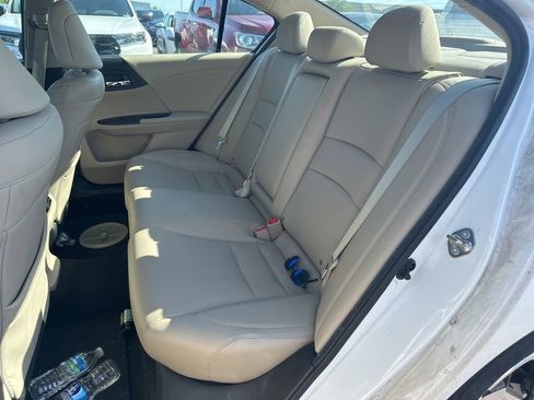 Used 2016 Honda Accord EX-L image 14
