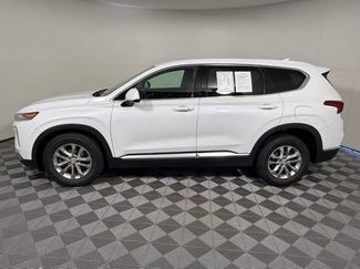 Used 2019 Hyundai Santa Fe SEL FWD video 3