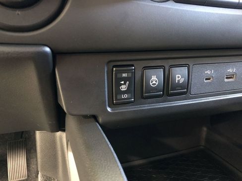 Certified 2025 Nissan Frontier SV w/ SV Convenience Package image 27