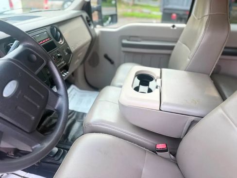 Used 2008 Ford F250 FX4 AWD/4WD image 11