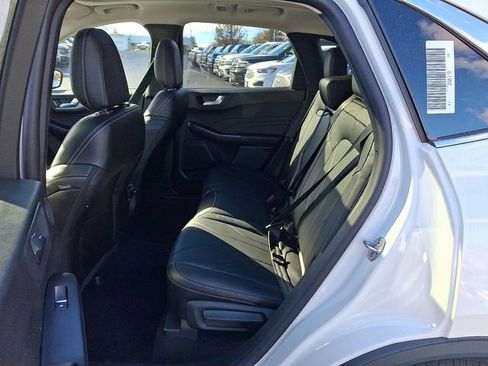 New 2025 Ford Escape SE w/ PHEV Premium Package image 5