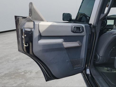Used 2023 Ford Bronco Black Diamond AWD/4WD image 25