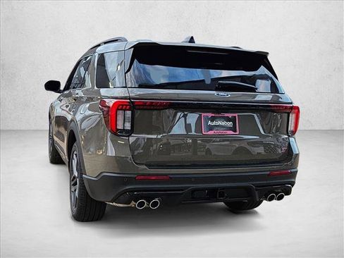 New 2026 Ford Explorer ST w/ Sun And Sound Package image 9