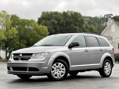 Used 2018 Dodge Journey SE w/ Connectivity Group