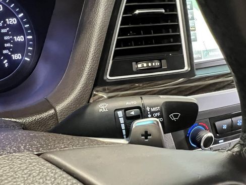 Used 2018 Genesis G80 3.8 image 37