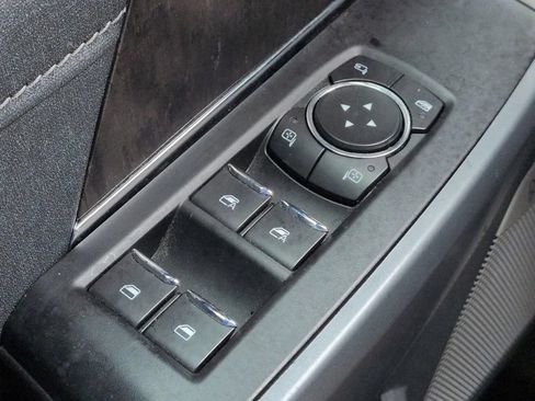 Used 2021 Ford F150 Lariat RWD image 17