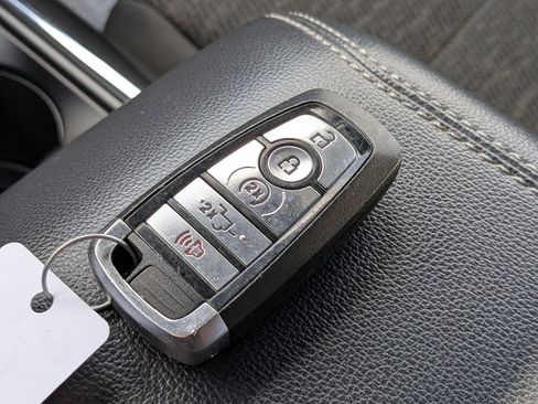 Certified 2021 Ford F150 XLT w/ Equipment Group 302A High image 34