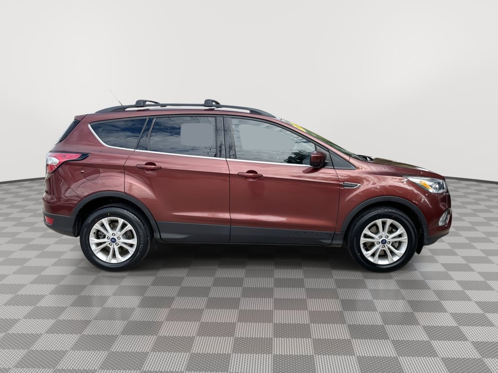 Used 2018 Ford Escape SEL AWD/4WD image 12
