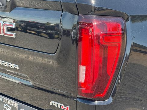 Used 2023 GMC Sierra 1500 AT4 w/ AT4 Premium Package AWD/4WD image 50