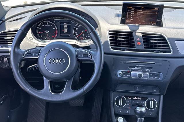 Used 2018 Audi Q3 2.0T Premium Plus AWD/4WD image 15