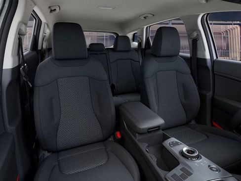 New 2026 Kia Sportage LX FWD image 15