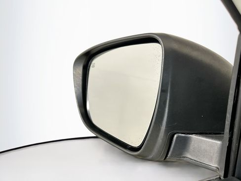 Used 2020 Nissan Rogue SL image 16