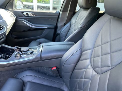 Used 2023 BMW X5 xDrive40i w/ Premium Package AWD/4WD image 12