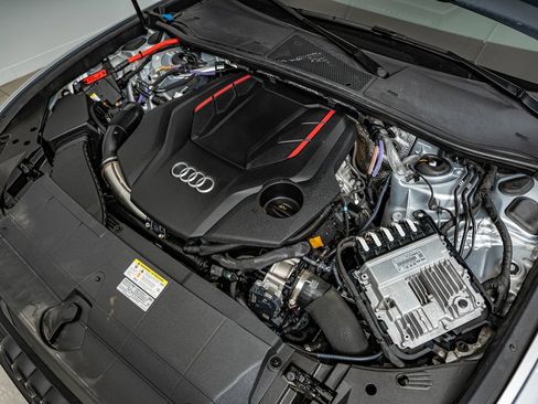 Used 2022 Audi S6 Premium Plus w/ S Sport Package AWD/4WD image 44
