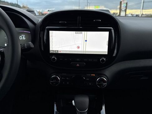 New 2025 Kia Soul S image 26