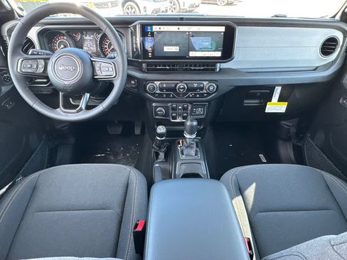 New 2026 Jeep Gladiator Sport AWD/4WD image 19