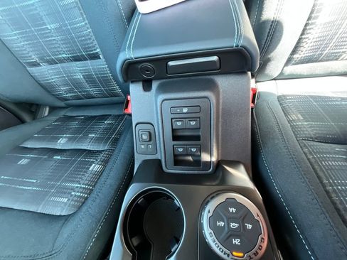 New 2026 Ford Bronco Heritage Edition AWD/4WD image 40