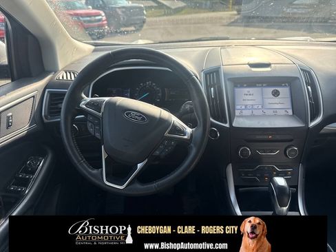 Used 2017 Ford Edge SEL w/ Equipment Group 201A AWD/4WD image 15