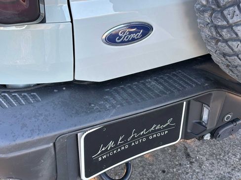 Used 2021 Ford Bronco Badlands w/ Sasquatch Package image 14