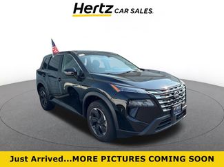 Used 2025 Nissan Rogue SV AWD/4WD video 1
