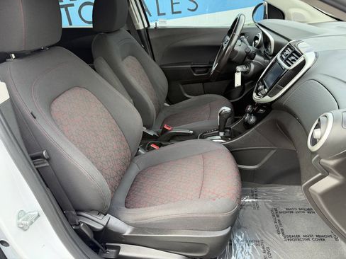 Used 2017 Chevrolet Sonic LT FWD image 35