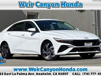 Used 2024 Hyundai Elantra Limited