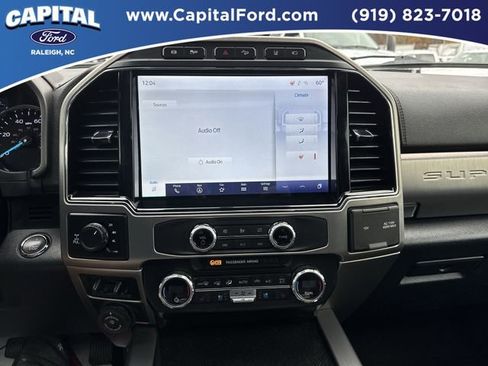 Used 2022 Ford F350 Platinum w/ FX4 Off-Road Package image 27