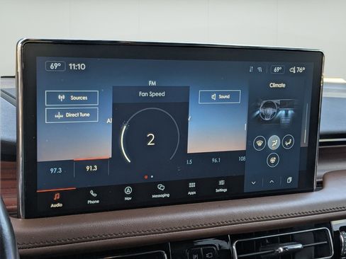 Certified 2023 Lincoln Nautilus Reserve w/ Luxury Package FWD image 15