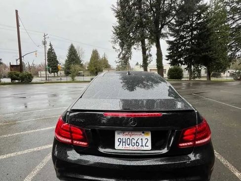 Used 2016 Mercedes-Benz E 550 Coupe w/ Premium 1 Package image 6