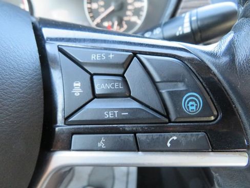 Used 2020 Nissan Altima 2.5 SL FWD image 26