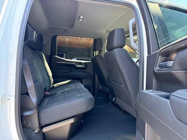 Used 2024 Chevrolet Silverado 1500 RST w/ Z71 Off-Road Package AWD/4WD image 12