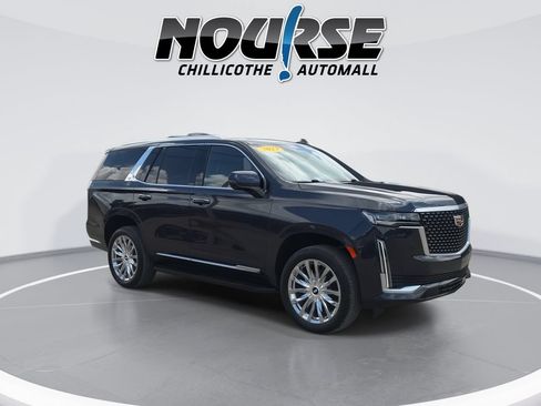 Used 2023 Cadillac Escalade Premium Luxury AWD/4WD image 2