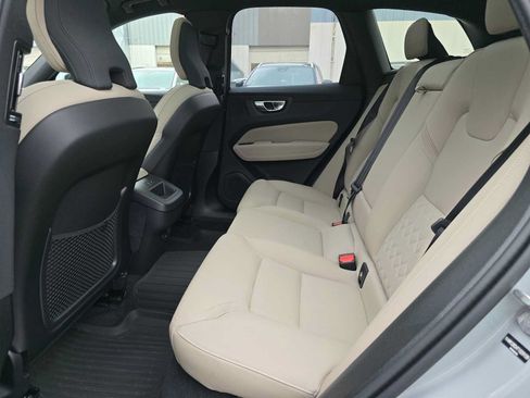 Used 2026 Volvo XC60 B5 Plus w/ Protection Package Premier AWD/4WD image 15