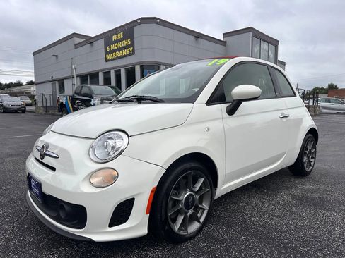 Used 2019 FIAT 500 Pop image 1
