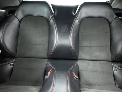 Used 2016 Ford Mustang GT Premium w/ Equipment Group 401A RWD image 29