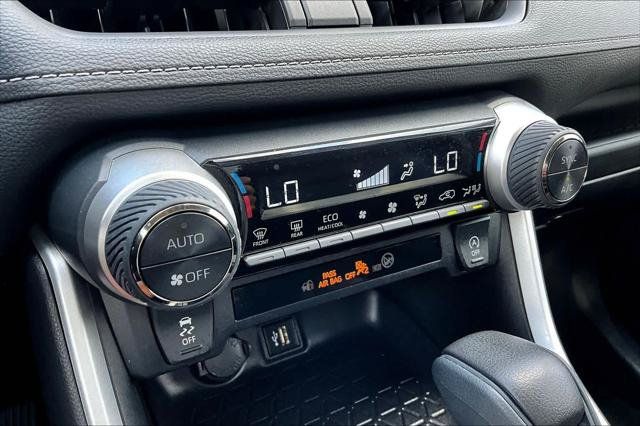 Certified 2024 Toyota RAV4 XLE AWD/4WD image 35