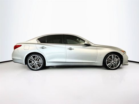 Used 2015 INFINITI Q50 w/ Deluxe Touring Package RWD image 3