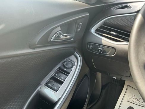Used 2023 Chevrolet Malibu RS w/ LPO, Floor Liner Package FWD image 25