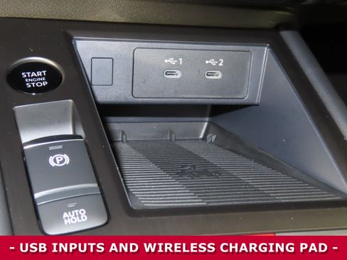 Certified 2025 Nissan Kicks SR w/ Illumination Package image 22