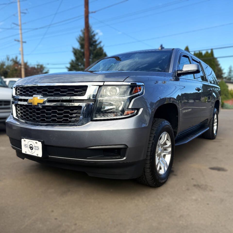 Used 2019 Chevrolet Suburban LT AWD/4WD image 1