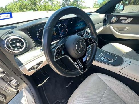 Used 2022 Mercedes-Benz E 350 Sedan image 22